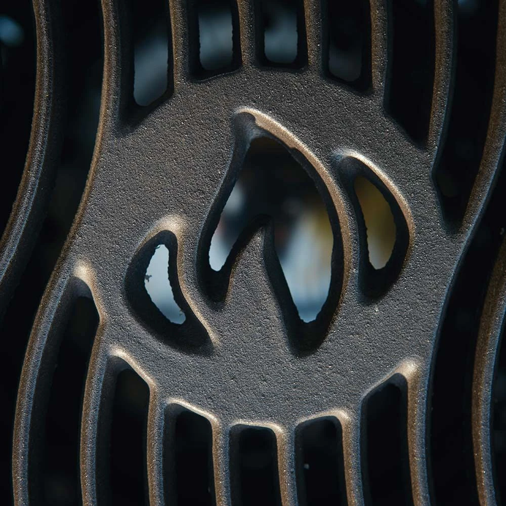 Napoleon PRO22K-LEG-2 Professional Charcoal Kettle Leg Grill 8 Napoleon PRO22K-LEG-2 Professional Charcoal Kettle Leg Grill - Image 6